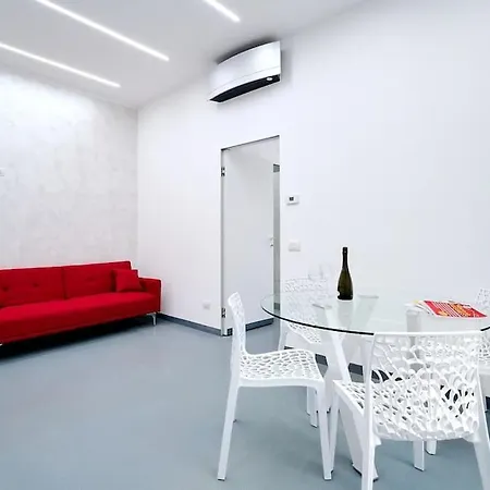 Apartment Milano-hosted By Sweetstay Milan